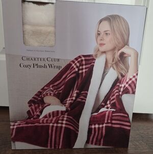 New Charter Club Cream and white Plush Wrap